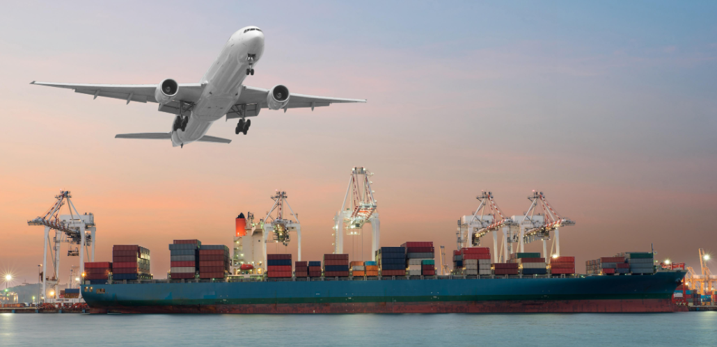 海运价钱已经回到疫情前水平，，，，，，但空运用度仍比疫情前贵50%