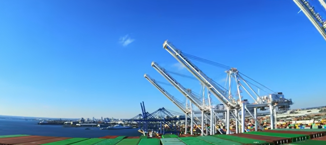 2025新年伊始，，，，，集装箱海运市场风云再起迎来“价钱战”