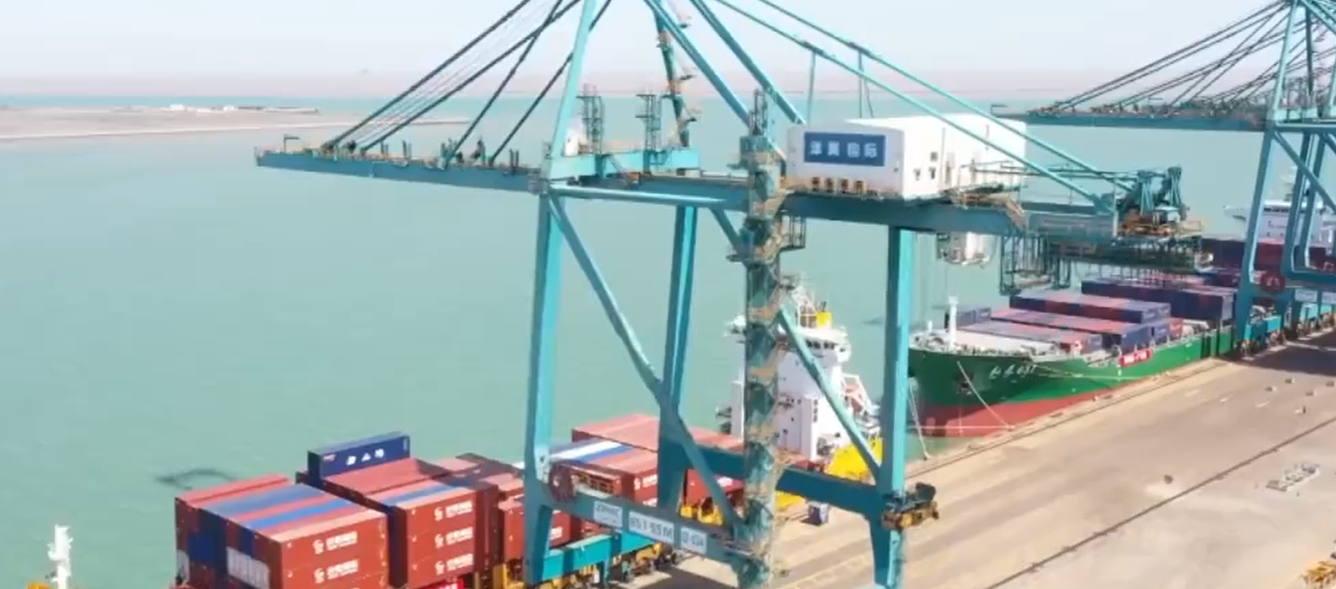 持续推动内河水运生长持续推动内河水运生长